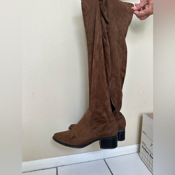 Brown Thigh High Boots - Picture 1 of 4